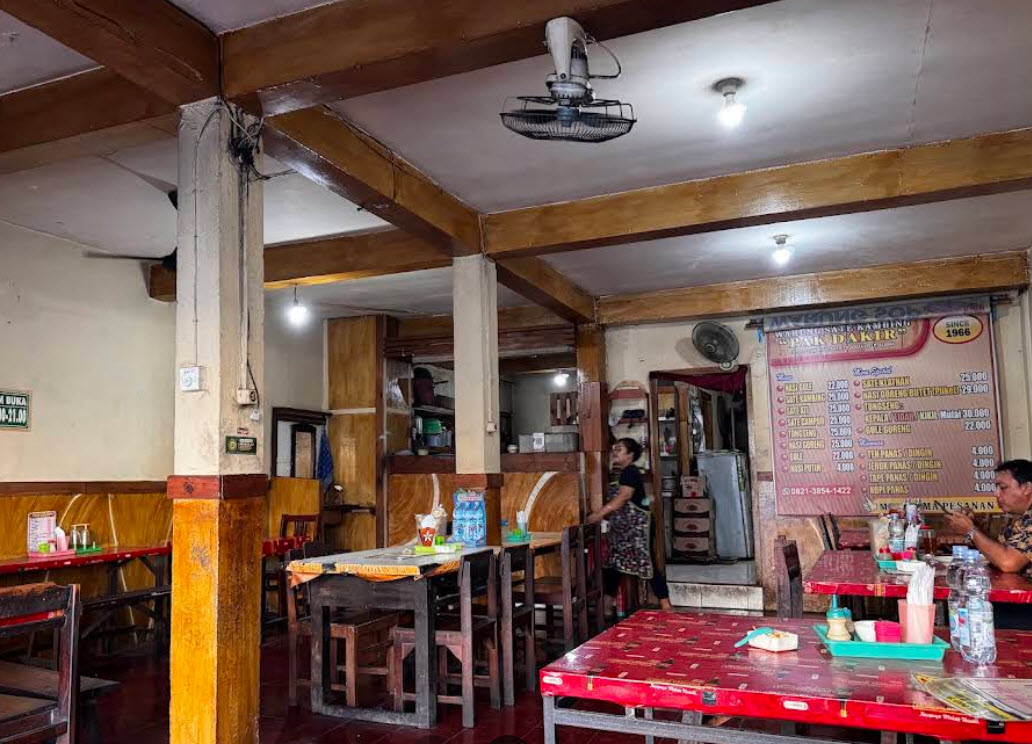 Warung Sate Kambing Pak Dakir